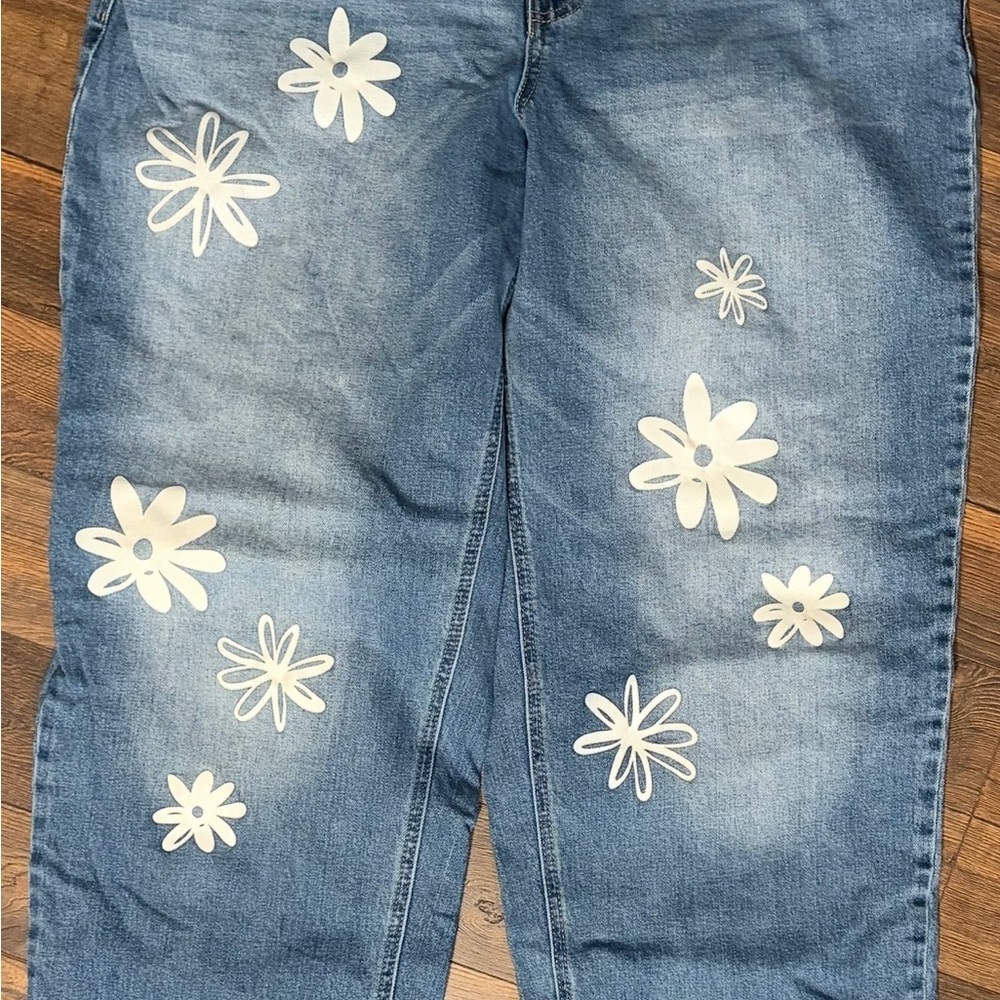 ARULA Blue Jeans with White Floral Design